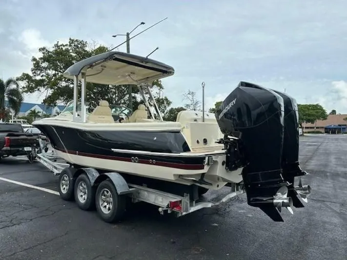  Yacht Photos Pics 2020 Chris-craft Calypso 26 - Image 11