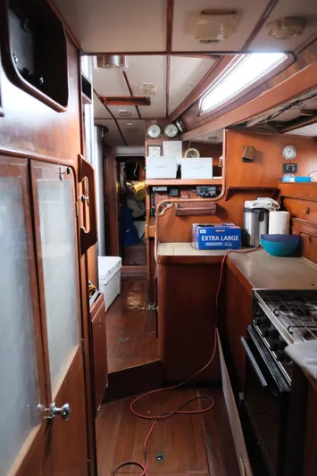 G Maria Yacht Photos Pics 