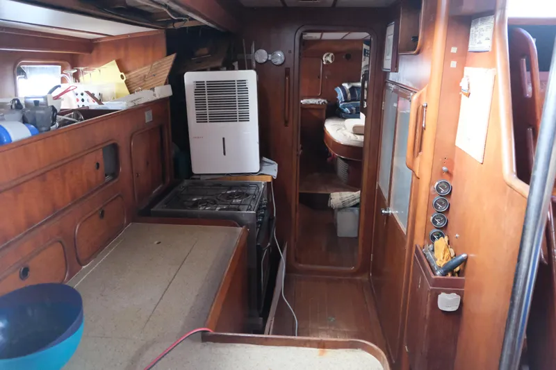 G Maria Yacht Photos Pics 