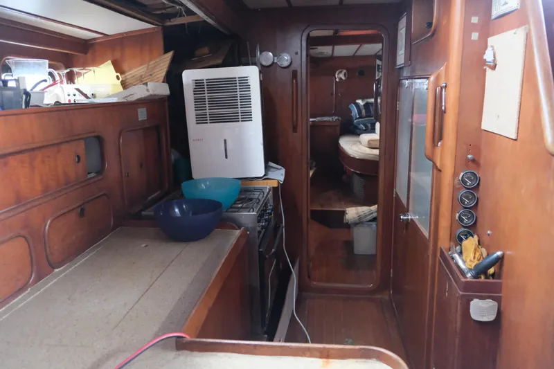 G Maria Yacht Photos Pics 