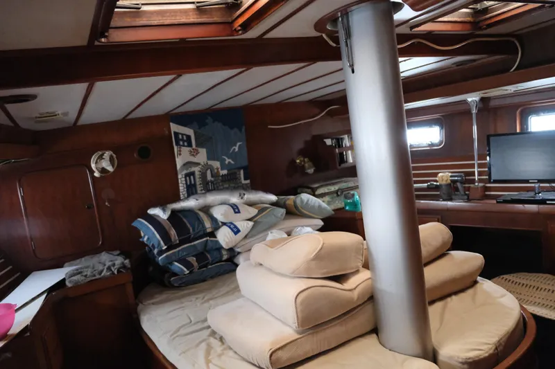 G Maria Yacht Photos Pics 