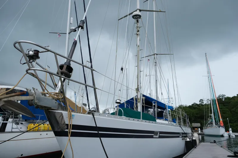 G Maria Yacht Photos Pics 