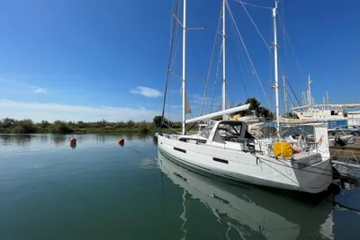 Dufour 61