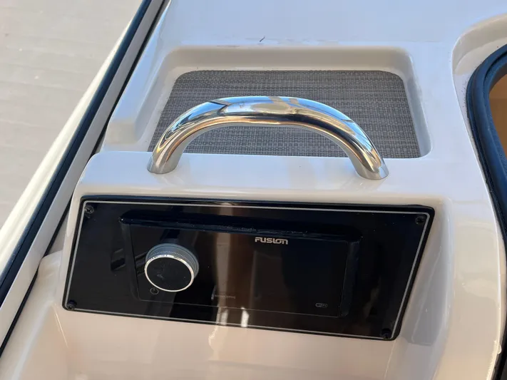  Yacht Photos Pics 2023 Grady-White Freedom 275 boat audio system with chrome handle.