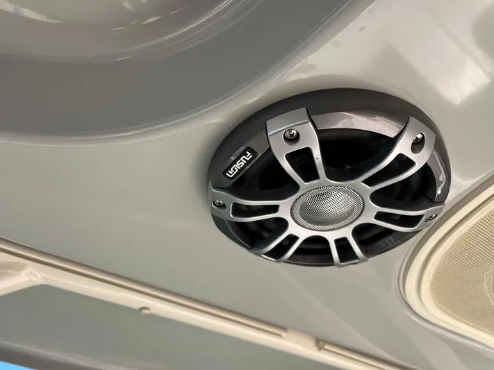  Yacht Photos Pics Speaker system on 2023 Grady-White Freedom 275 boat ceiling.