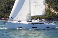 2022 Dufour 430
