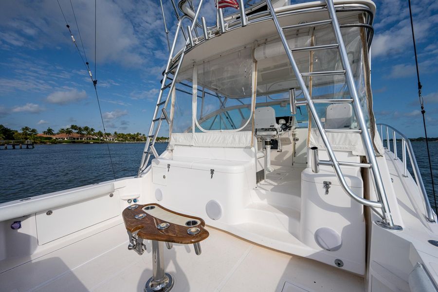 2004 Cabo 40 Express Sea Keeper