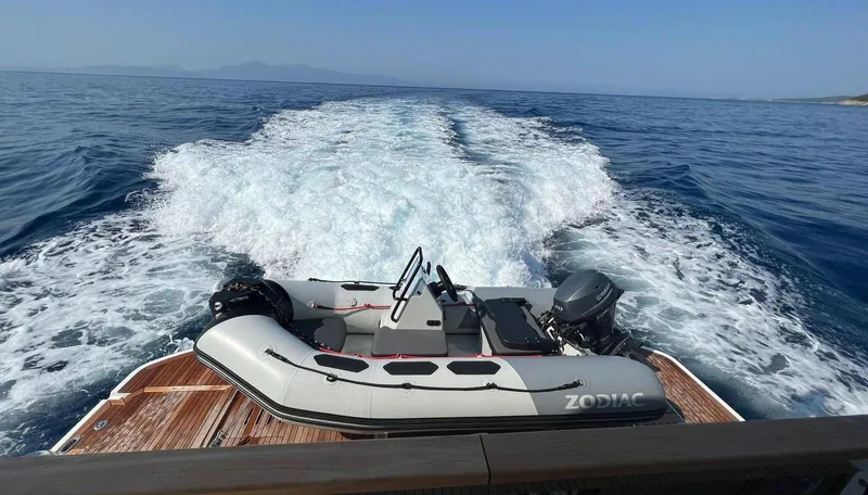 Nm03011 Yacht Photos Pics 