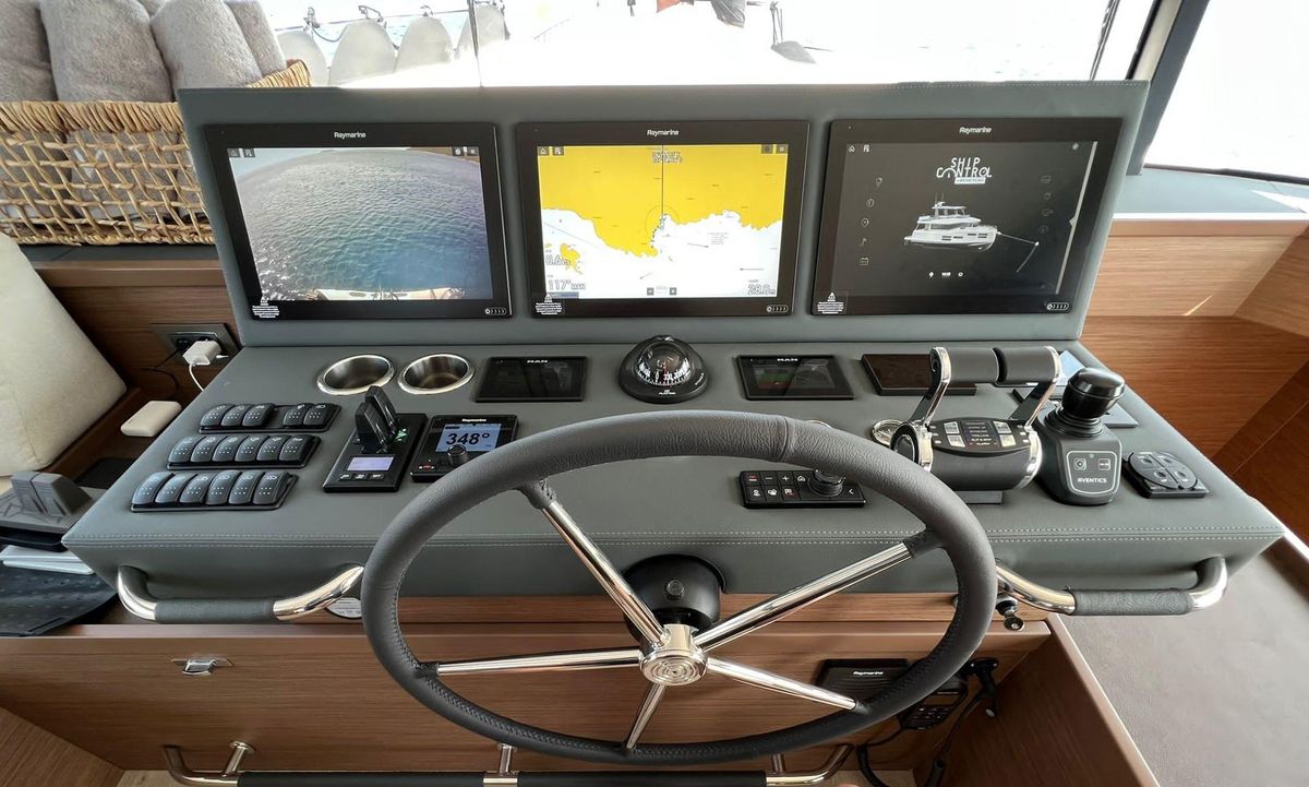 2022 Beneteau 62 