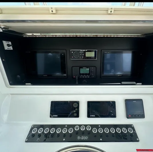 G-bop Yacht Photos Pics 