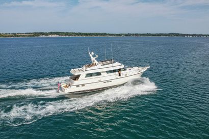 1993 70' Hatteras-70 Cockpit Motoryacht Grand Haven, MI, US