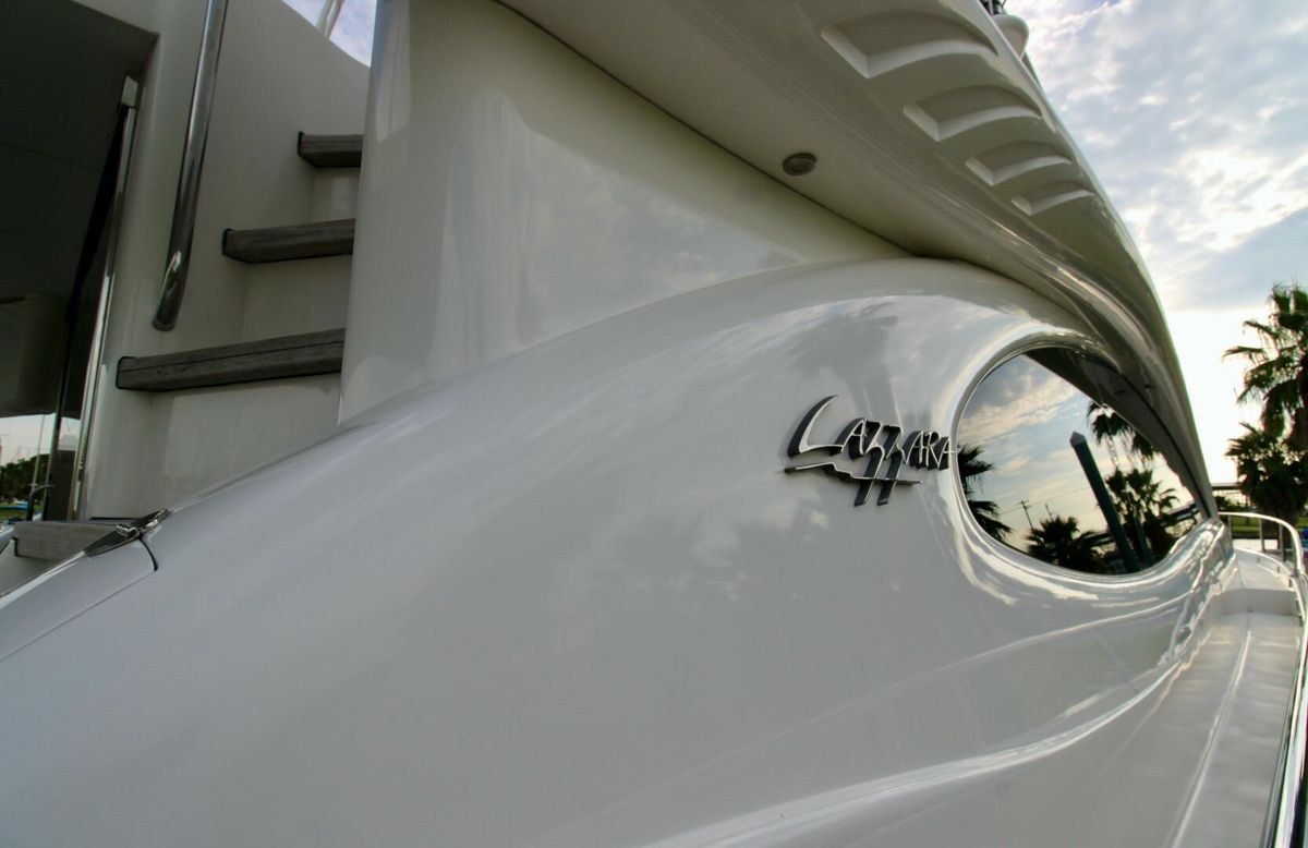 2007 Lazzara 74 