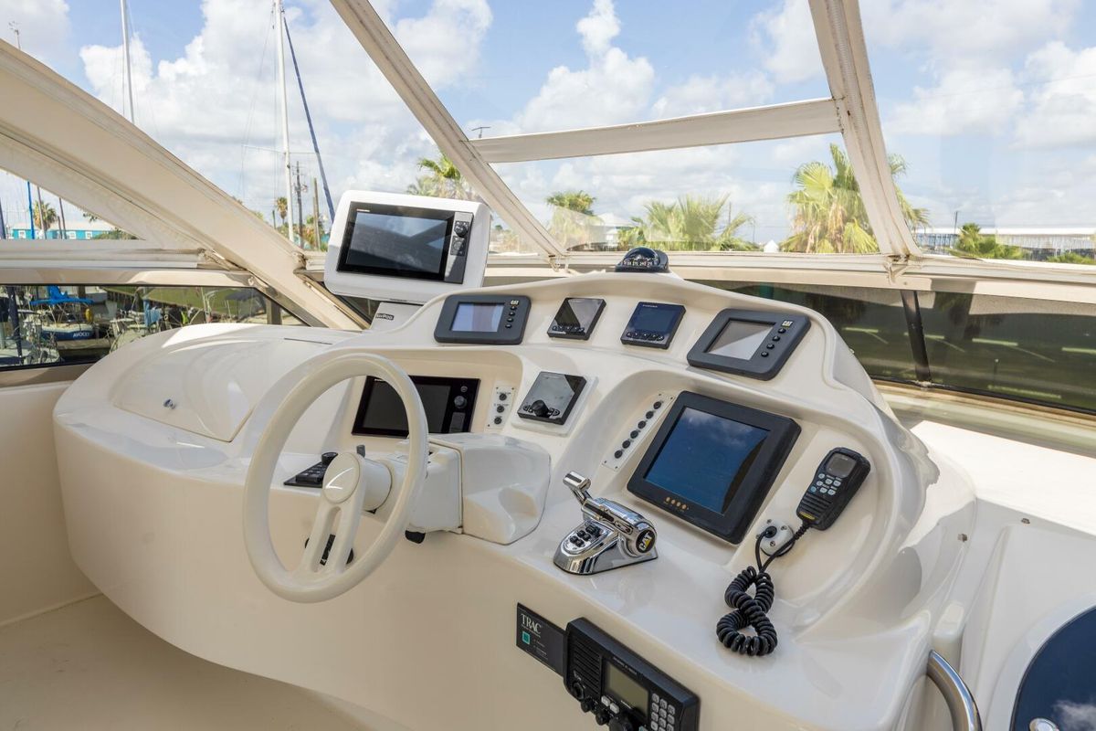 2007 Lazzara 74 