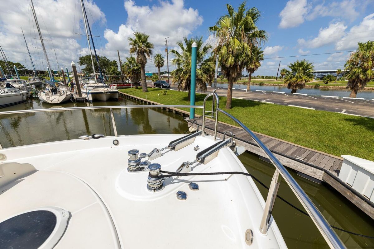 2007 Lazzara 74 