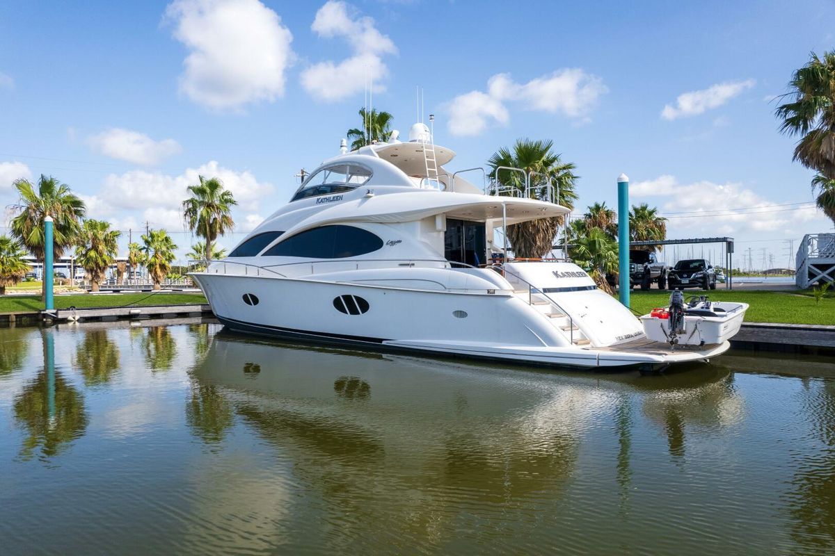 2007 Lazzara 74 