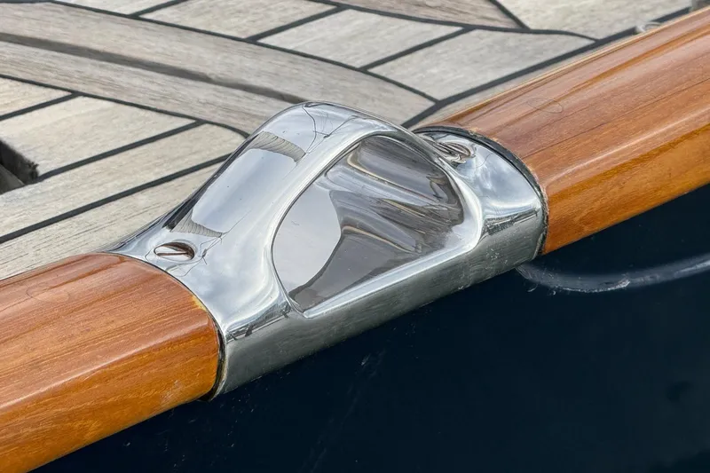 Sea Suite Yacht Photos Pics Close-up of 2015 Hinckley DS 42 boat's polished metal and wood detail.