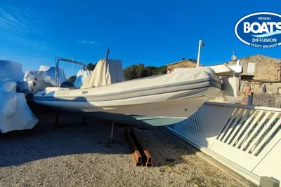 2016 Capelli Tempest 700 Sun