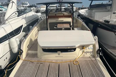 Invictus 370GT