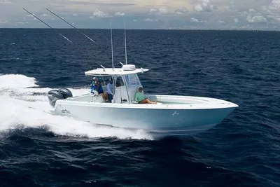 Contender 35 ST