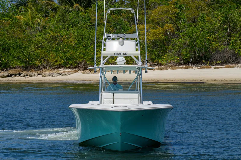 Penelope Yacht Photos Pics Sea Vee 39 PENELOPE - Bow Profile