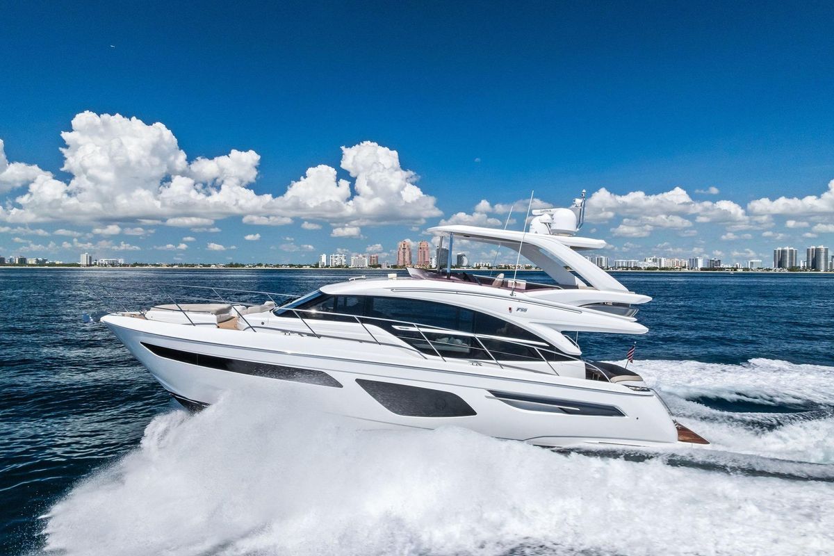 2022 Princess 55 