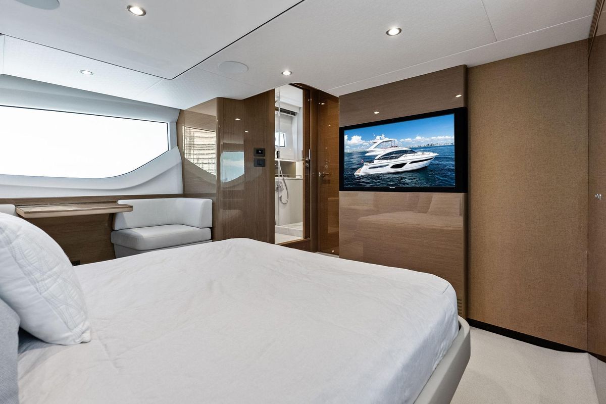 2022 Princess 55 