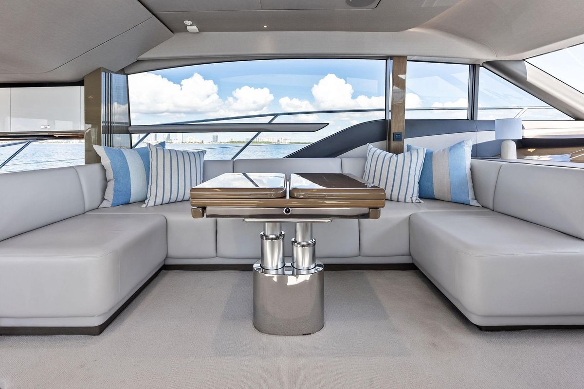 2022 Princess 55 
