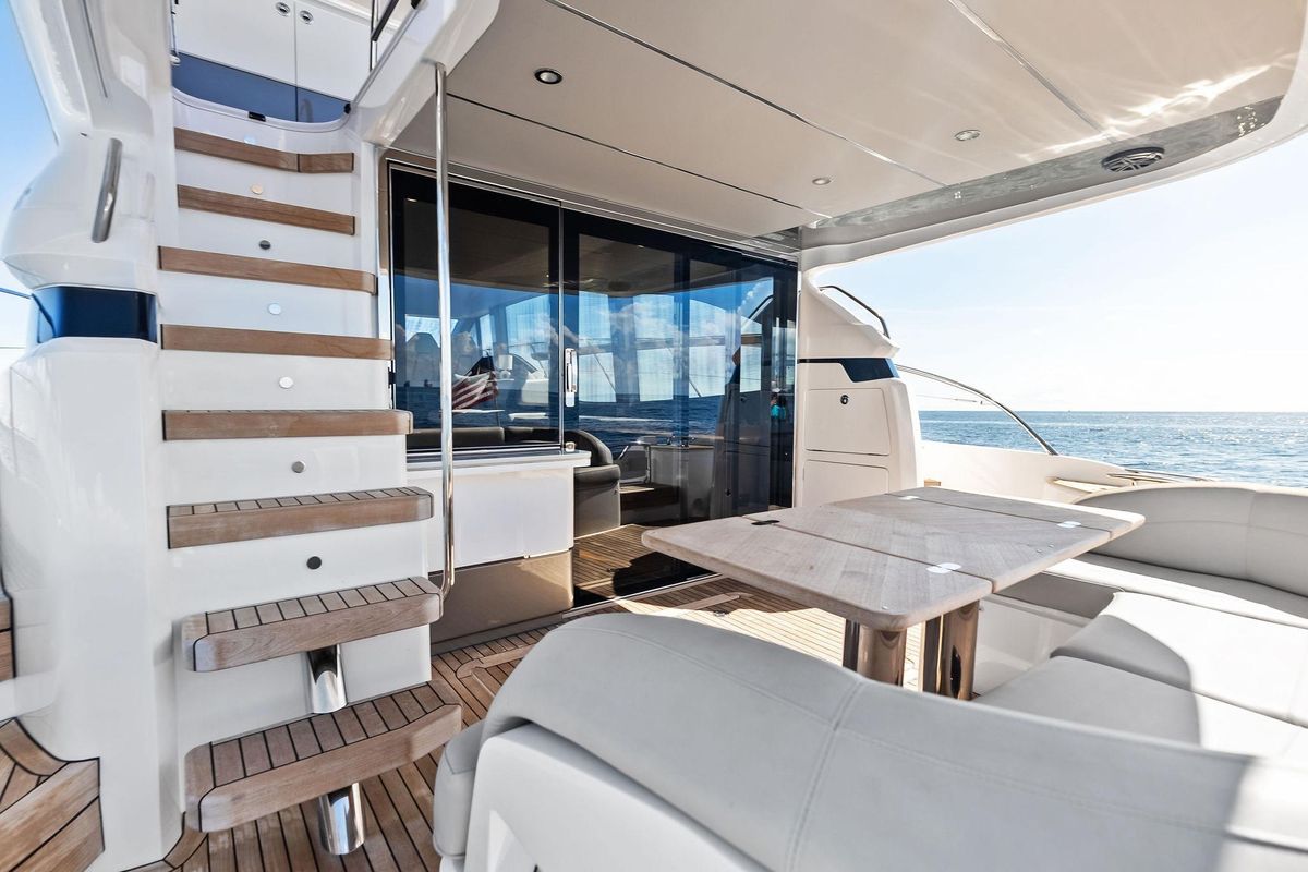 2022 Princess 55 