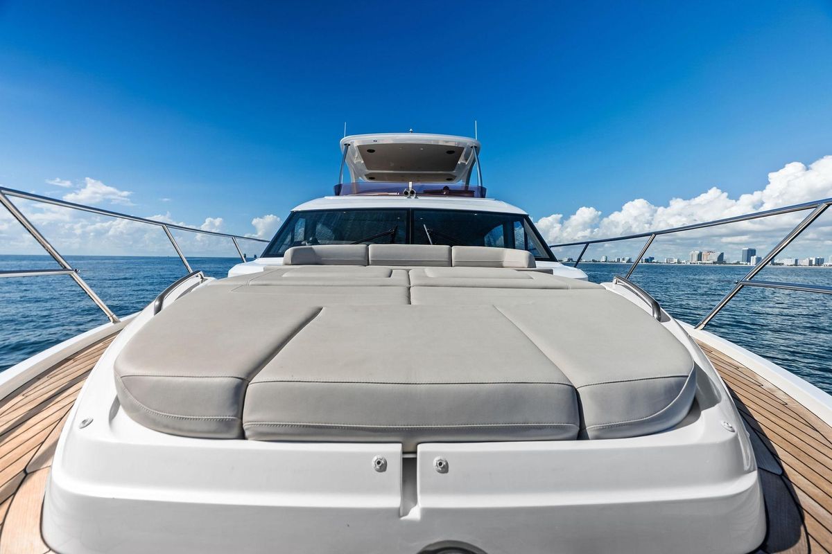 2022 Princess 55 
