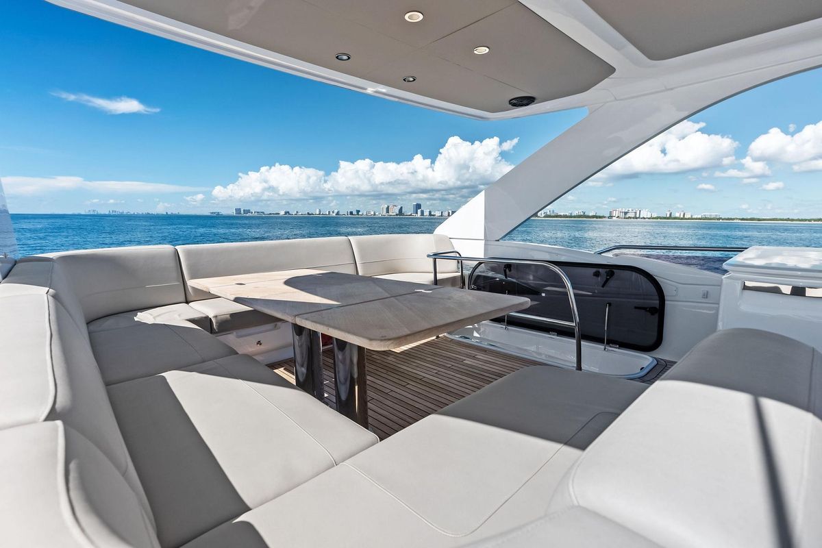 2022 Princess 55 