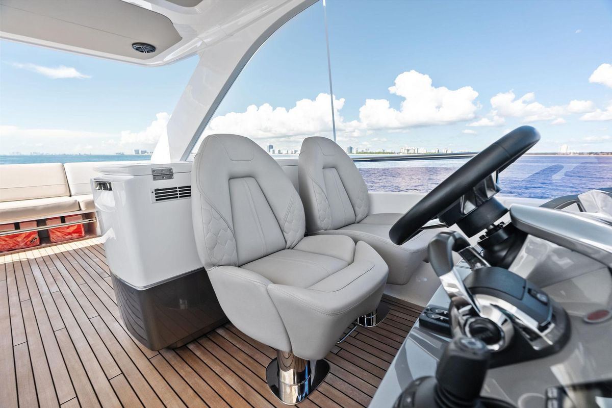 2022 Princess 55 