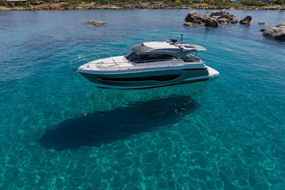 Riviera 4600 Sport Yacht Platinum Edition