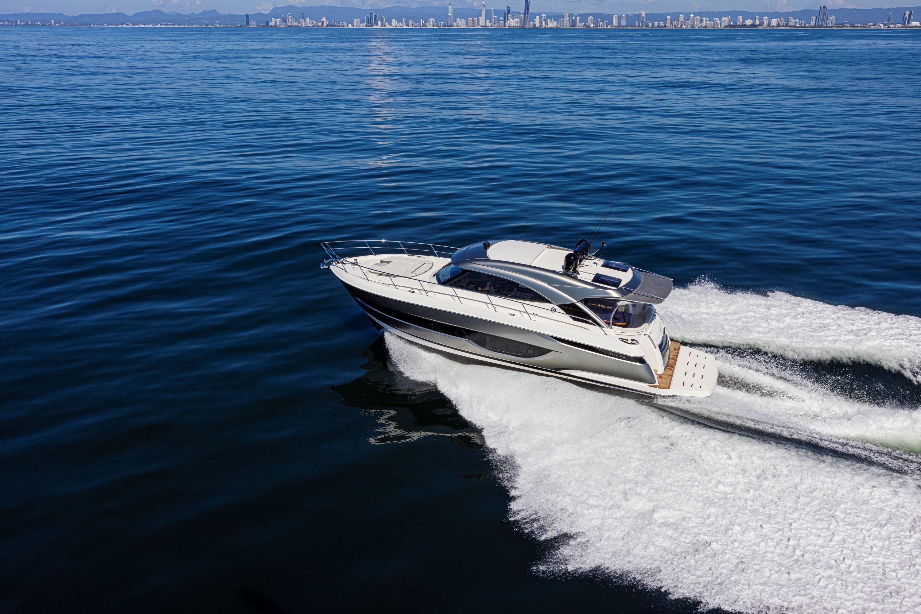 Riviera 4600 Sport Yacht Platinum Edition - Incoming Stock