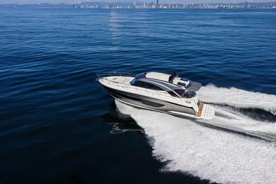 Riviera 4600 Sport Yacht Platinum Edition - Incoming Stock