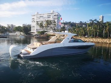 2019 40' Sea Ray-SLX 400 OB Acapulco, Gro. (Marina Aca.), MX