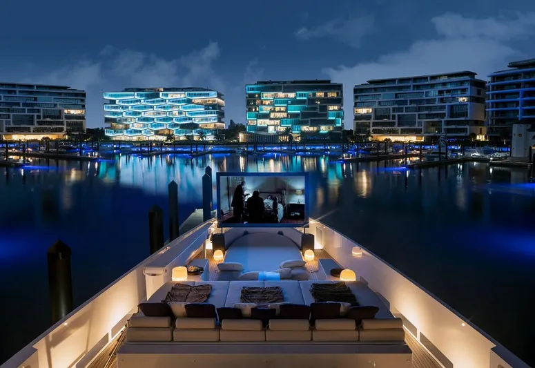 Ela Yacht Photos Pics 