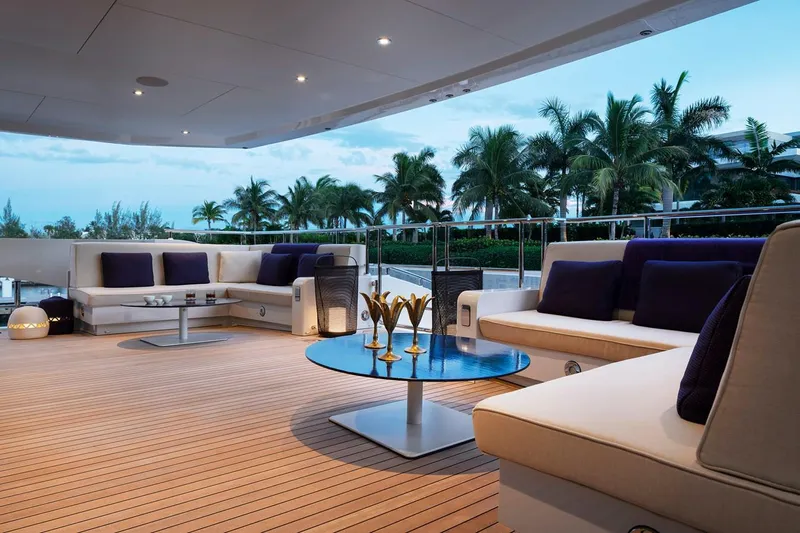 Ela Yacht Photos Pics 