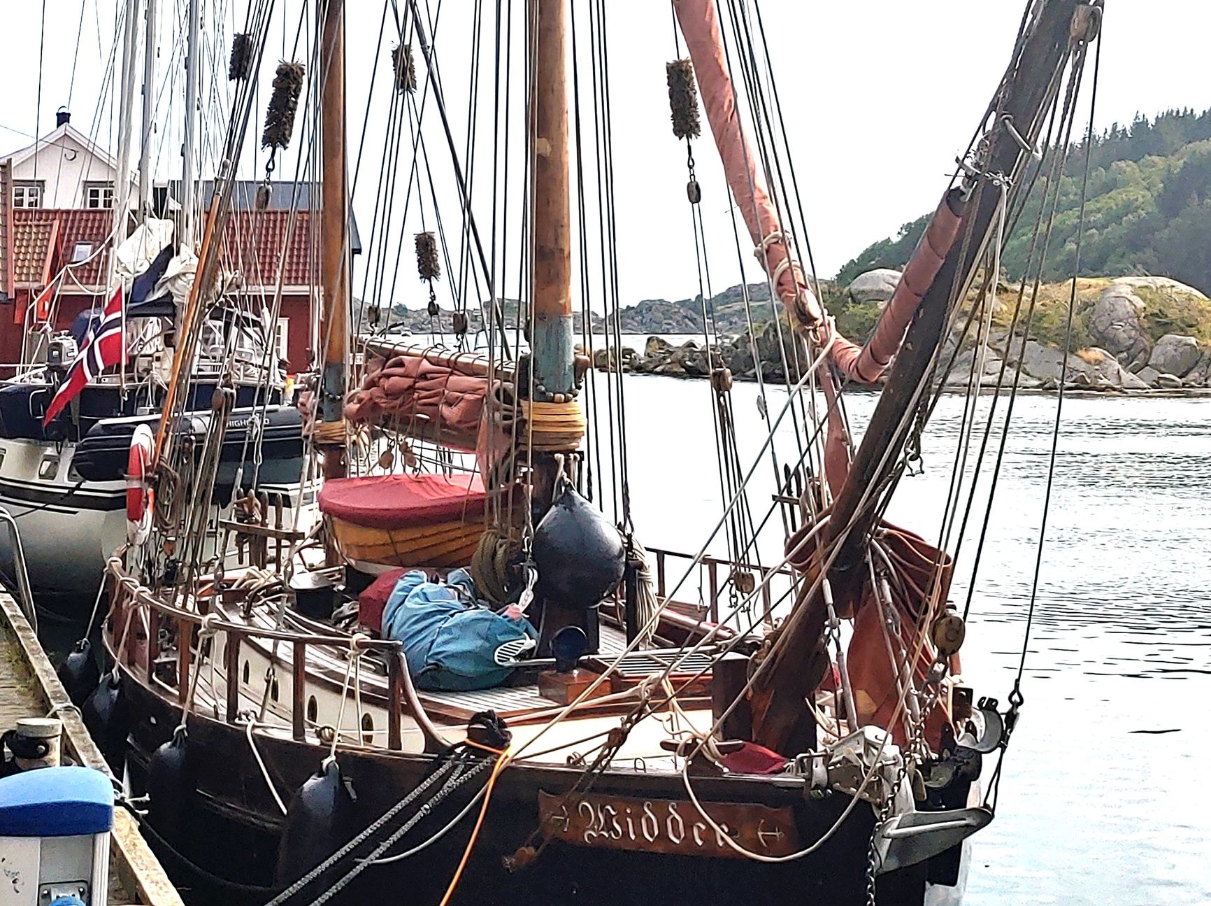 1977 Custom Colin Archer 35