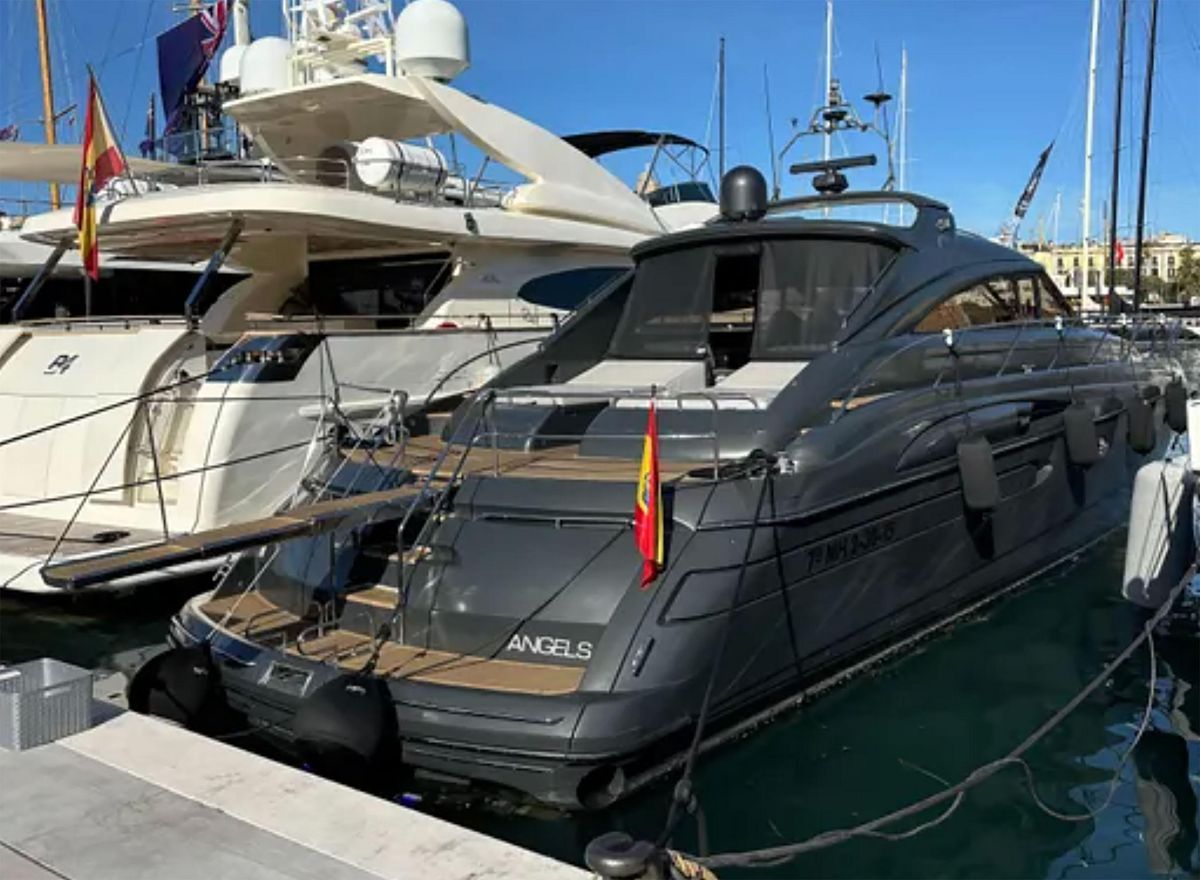 2003 Princess 65 