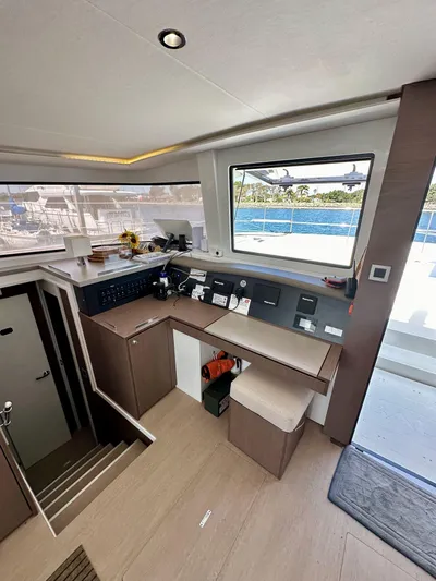 Blureverie Yacht Photos Pics Modern interior of 2021 Bali 4.8 yacht with navigation station and sea view.