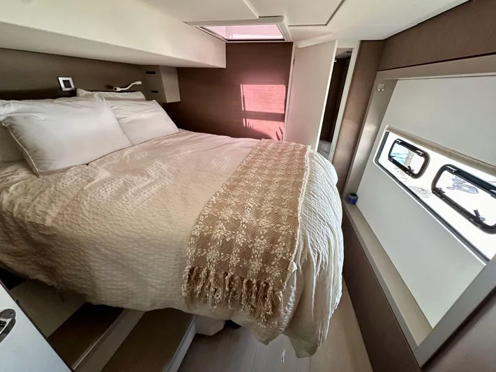 Blureverie Yacht Photos Pics 