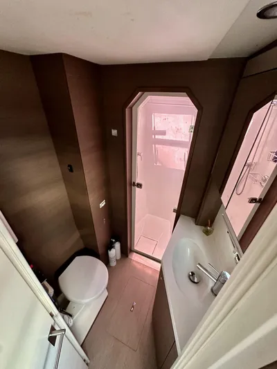 Blureverie Yacht Photos Pics 