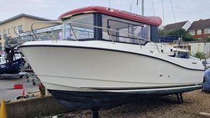 2017 Quicksilver Captur 675 Pilothouse