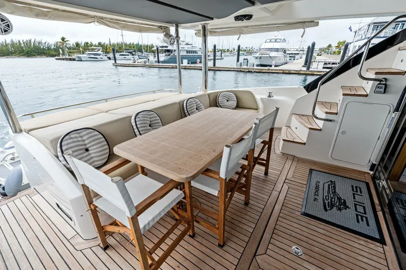 Slide Yacht Photos Pics 2015 Absolute 60 Fly - Image 21