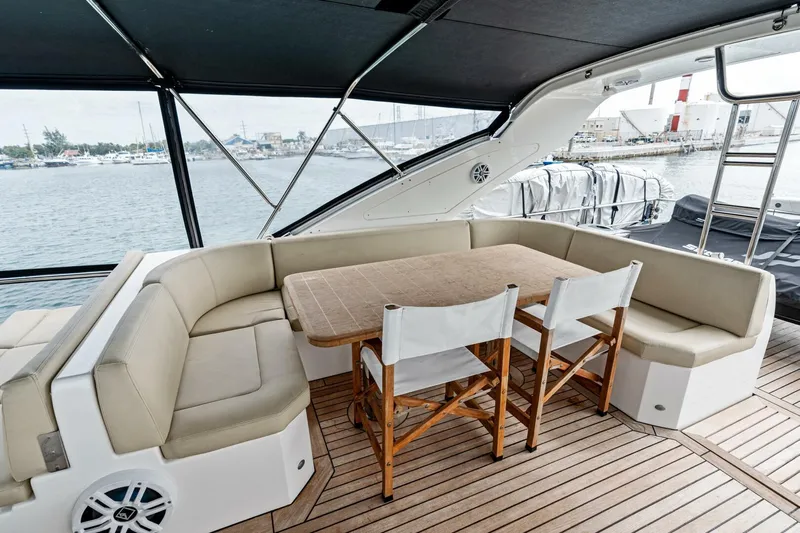 Slide Yacht Photos Pics 2015 Absolute 60 Fly - Image 32
