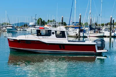 Ranger Tugs R-25