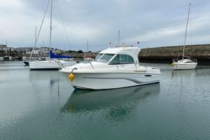 2007 Beneteau Antares 6