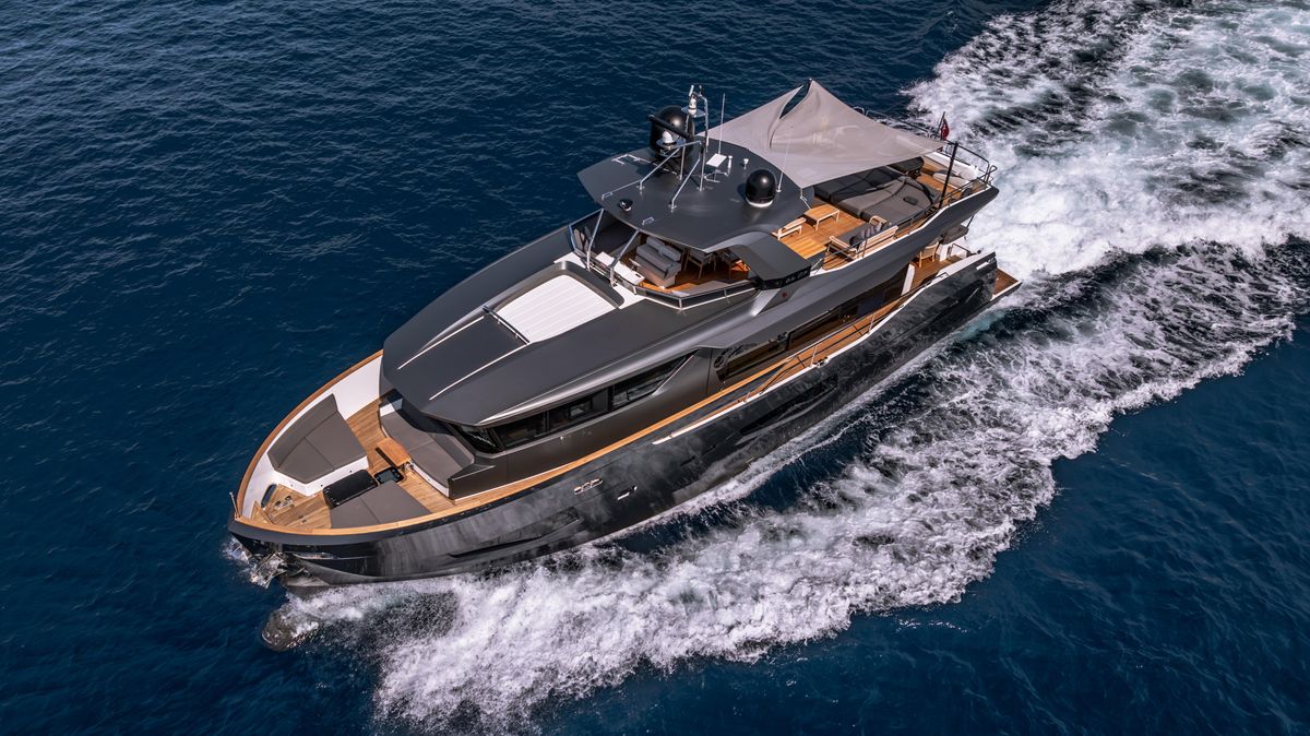 2021 Numarine 85 