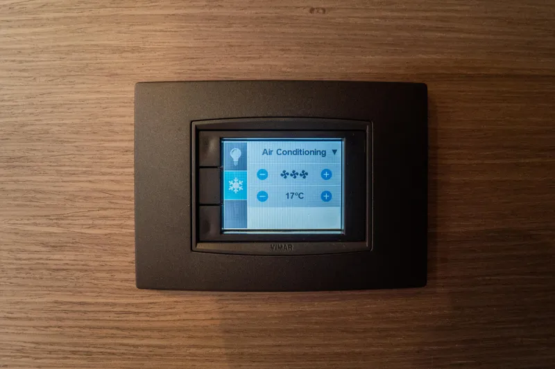 Holly Four Yacht Photos Pics 