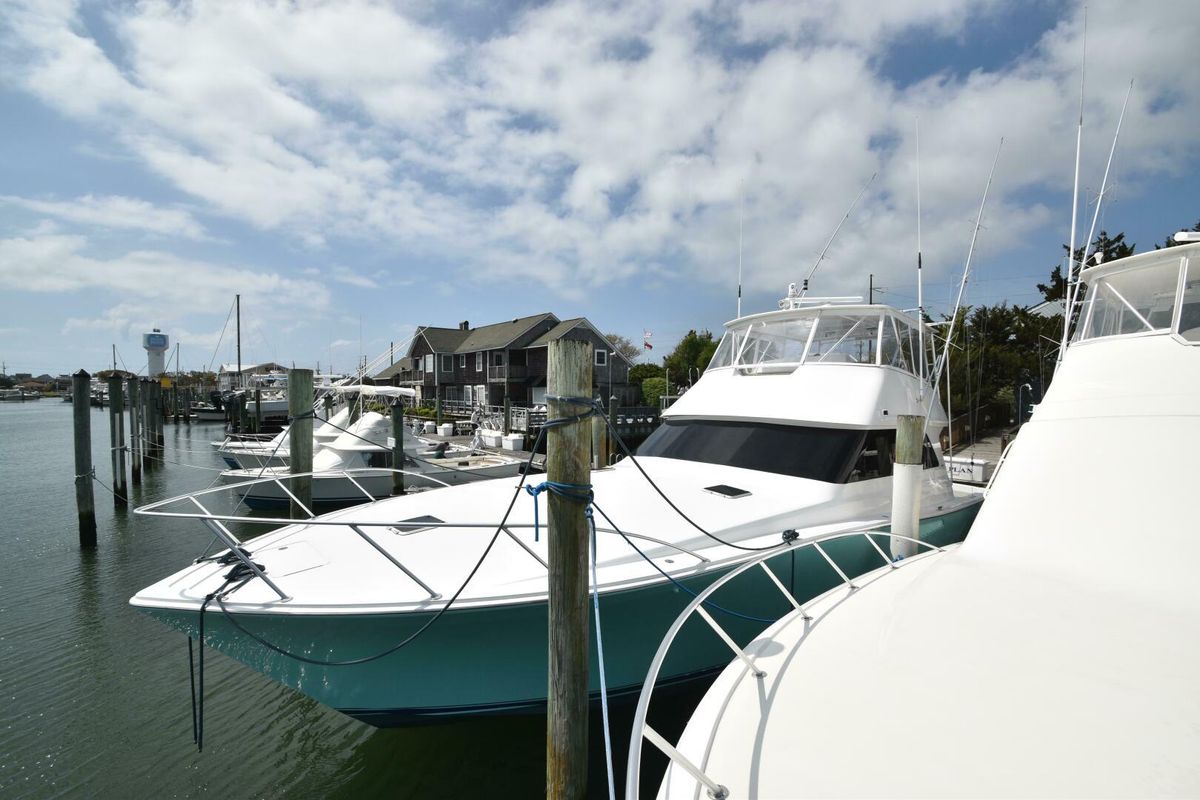 2000 Viking 55 